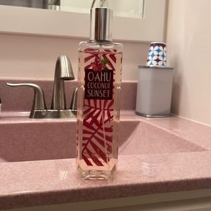 Bath and body works Oahu Coconut Sunset